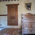 Le Chateau D'asnieres En Bessin Bed & Breakfast