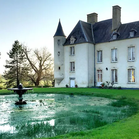 Le Chateau D'asnieres En Bessin Bed and Breakfast