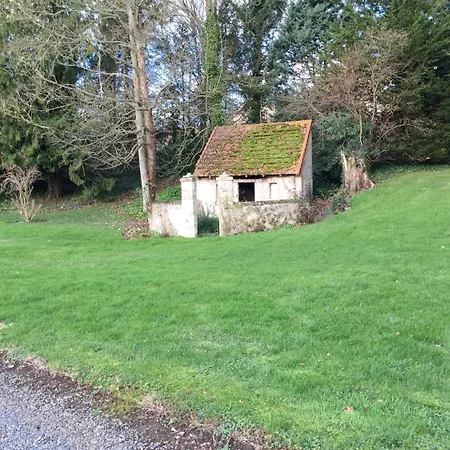 Le Chateau D'asnieres En Bessin Bed & Breakfast Asnieres-en-Bessin