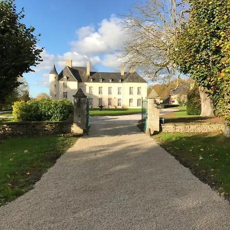 Bed & Breakfast Le Chateau D'asnieres En Bessin