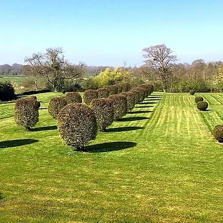 B&B Le Chateau D'asnieres En Bessin Asnieres-en-Bessin