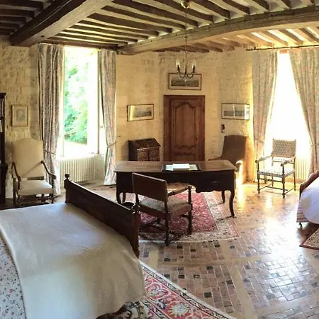 Bed and Breakfast Le Chateau D'asnieres En Bessin 3*