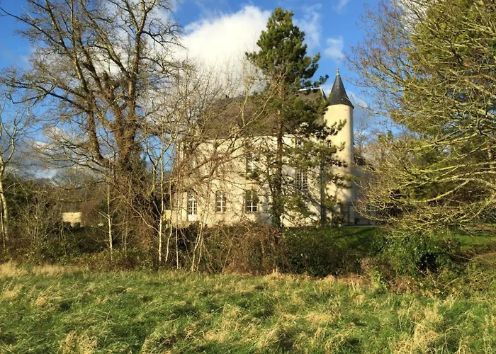 Le Chateau D'asnieres En Bessin Bed & Breakfast