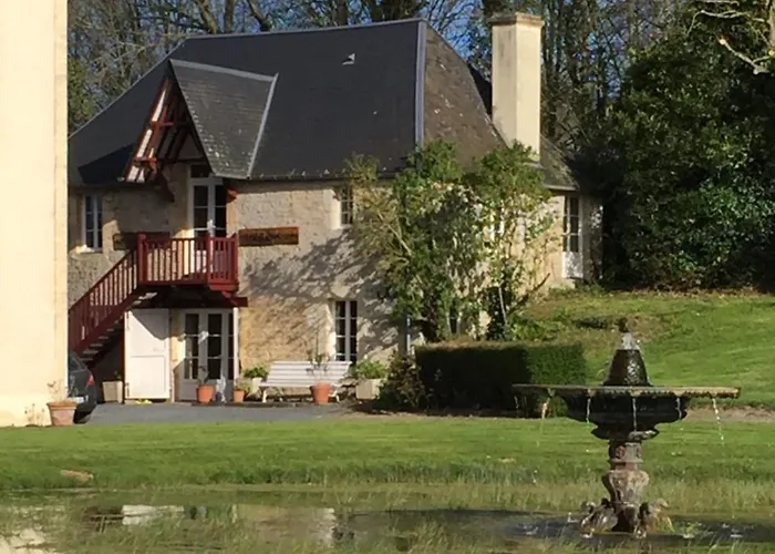 Le Chateau D'asnieres En Bessin Bed & Breakfast Asnieres-en-Bessin